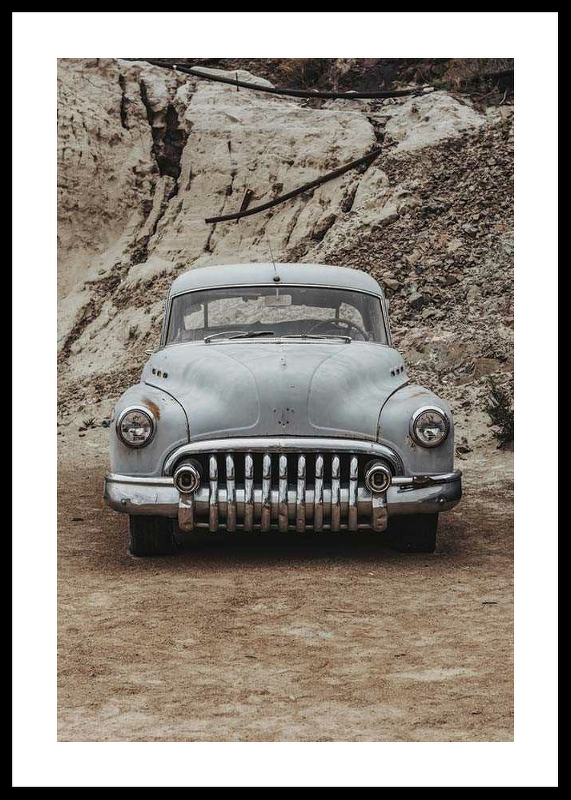 Vintage Rusty Car-0