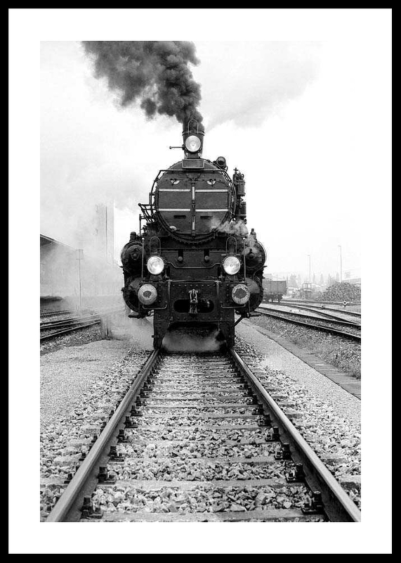Locomotive-0