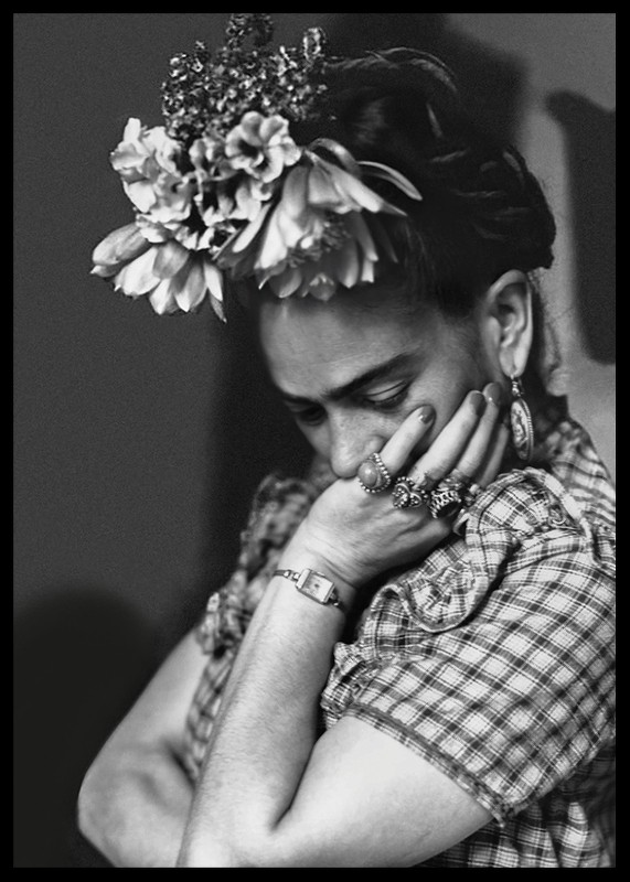 Frida Kahlo B&W-2