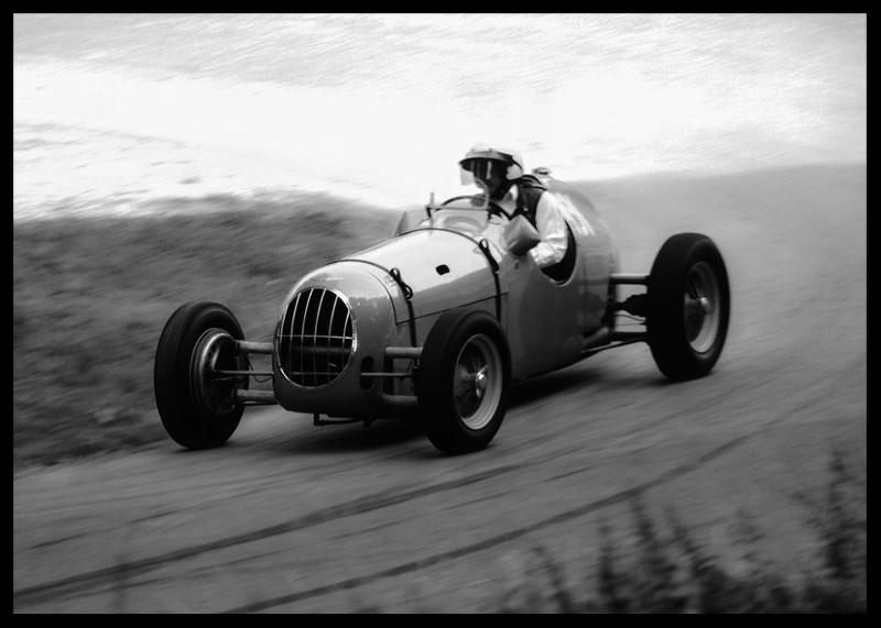 Classic Race Car-2