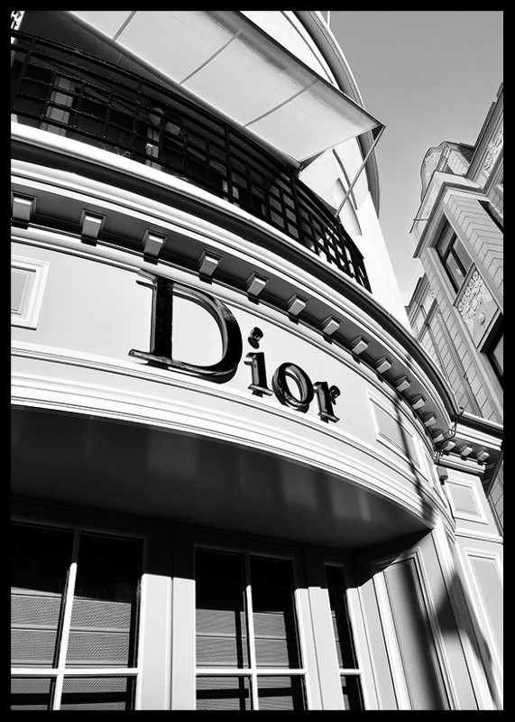 Dior Store B&W-2