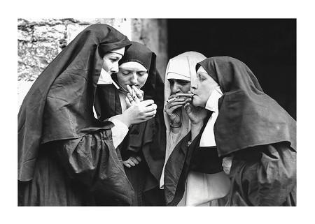 Poster Smoking Nuns