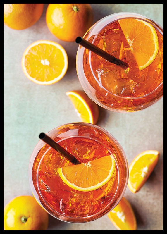 Aperol Spritz Cocktail And Oranges-2