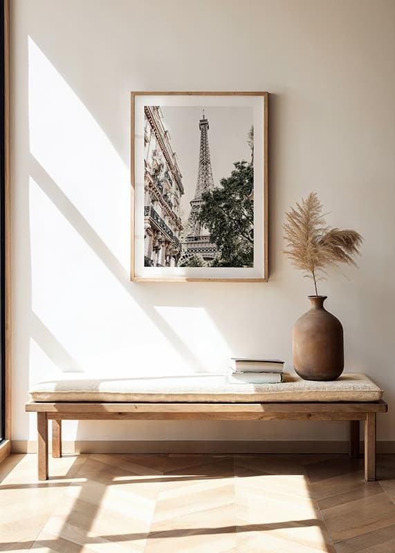 Poster Eiffel Tower Low Angle crossfade